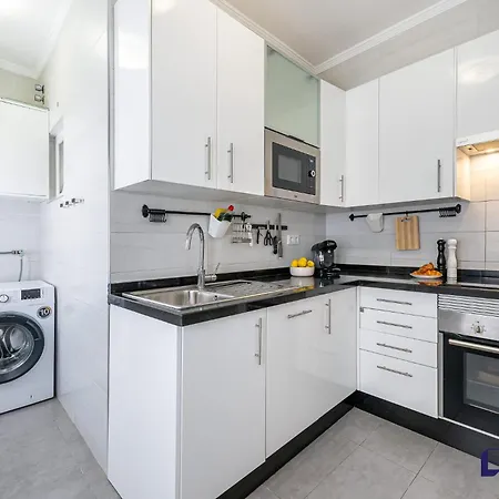 Location Rents Fast Better Bookings Apartment *